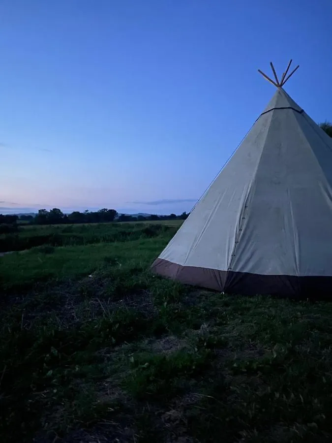 Luksusowy namiot Hotel Devon Tipi Camp And Glamp Stoke Canon Wielka Brytania